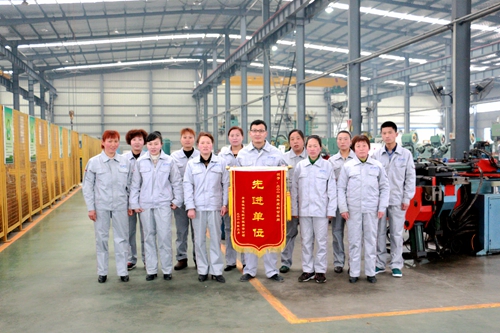 【黨旗飄飄】房縣誠信汽配：以黨建引領 激活企業發展“新動能”