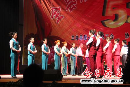 我縣舉行企業(yè)家“中秋懇談會”暨臺資企業(yè)座談會