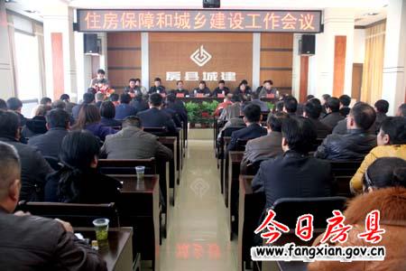 我縣“小手拉大手  共創文明城”萬人簽名活動掠影