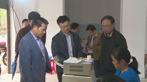 市政協(xié)主席師永學來我縣調研