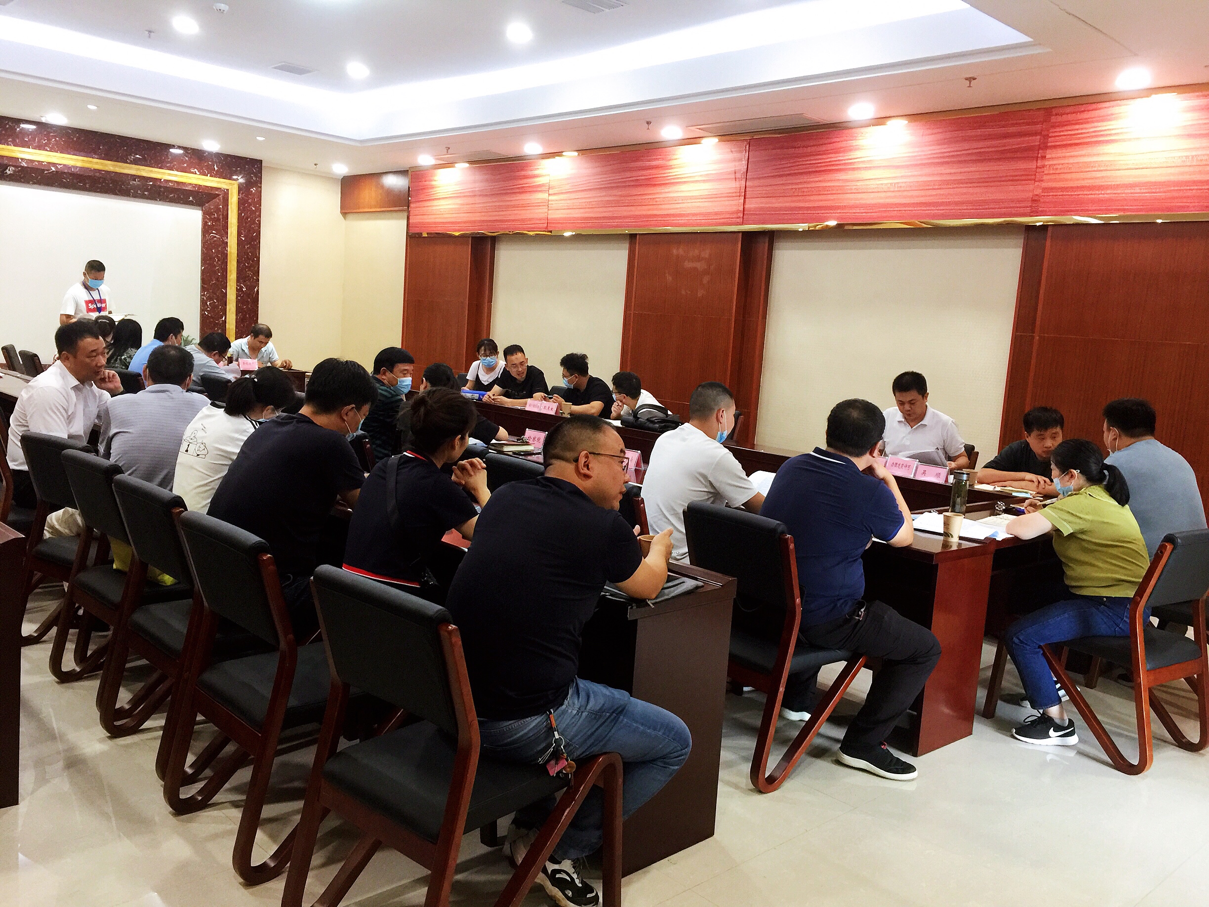 我縣召開營商環境指標提優補短動員會