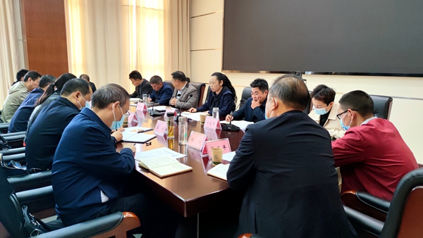 我縣召開三季度創文迎測工作安排部署會議
