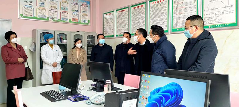 周智勇來房縣調(diào)研新冠病毒感染醫(yī)療救治工作