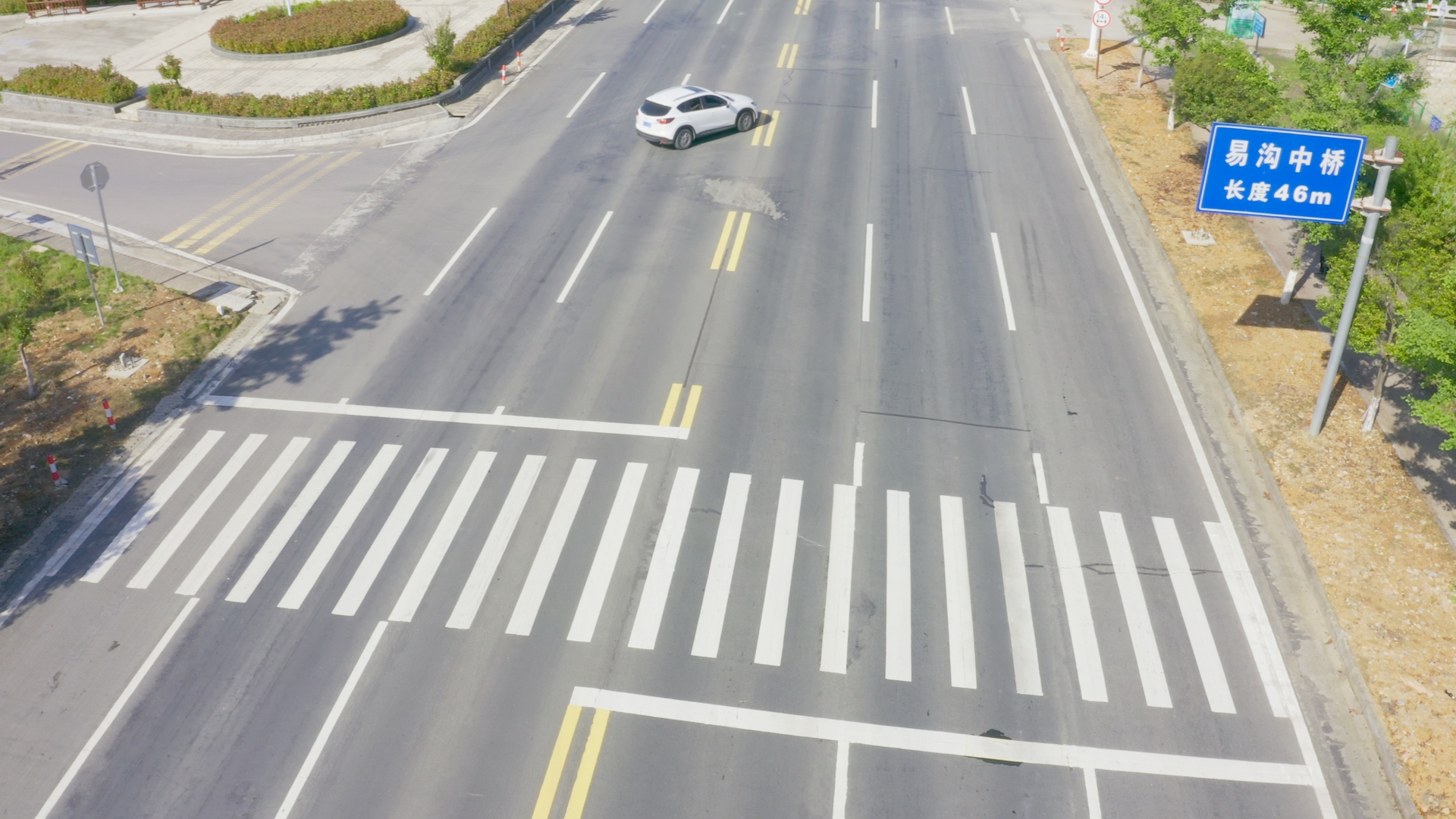 整治60個(gè)路口、改造22座橋 縣交通局“四好農(nóng)村路”護(hù)航安全出行