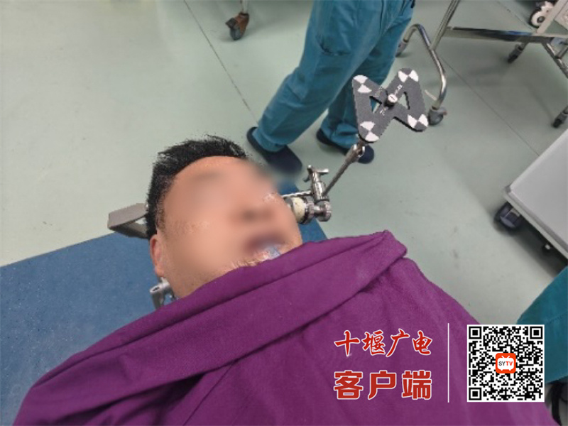 機器人精準導航，十堰人醫完成經鼻垂體瘤微創手術